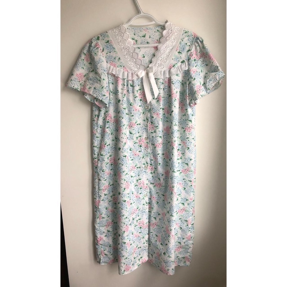 Floral night dress with ruffle collar